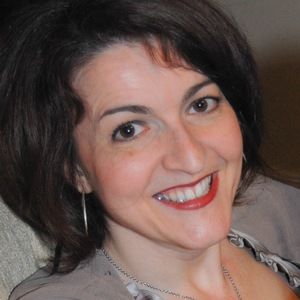 Meet your Posher, Lorrie